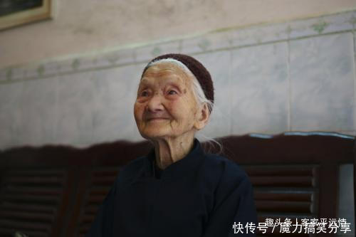 134岁老人,清朝末年生人,饮食习惯让人意想不到,怪不得能长寿