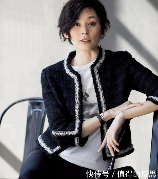 大女人风 穿衣显贵由什么决定大女人风的“讲究穿搭”,又美又飒真喜欢!