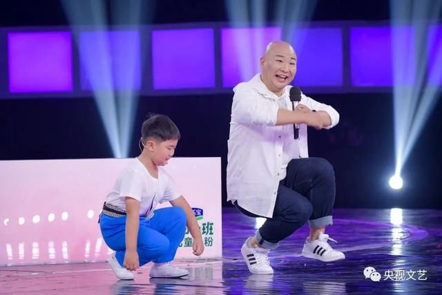 才艺|5岁“全能”小不点“上知天文下有才艺” 登台只为帮妈妈圆央视舞台梦