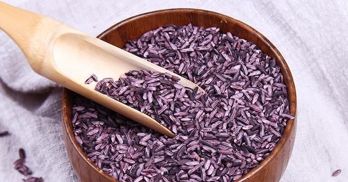 糯米|女人保养皮肤,多吃“补血米”,排毒养颜,皮肤红润,眼睛闪亮