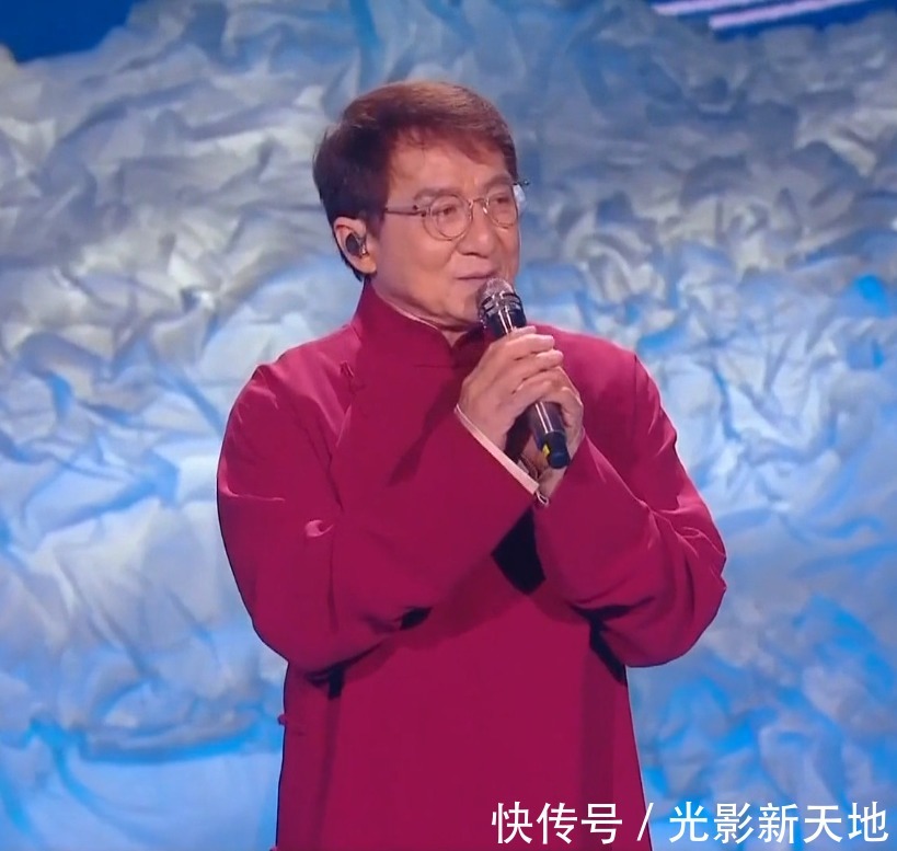 周深|大湾区音乐会彩排现场曝光：素颜王菲显老，周深反复排练