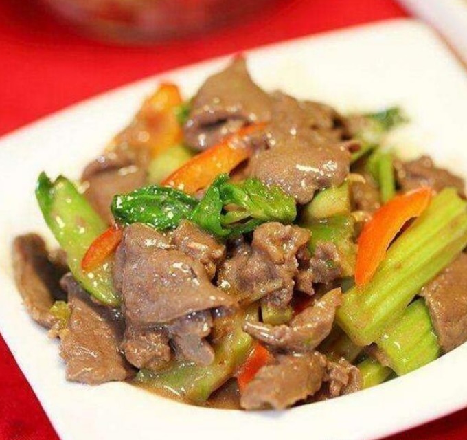 最受大家欢迎的家常美食，鲜香可口很入味，好吃到不能再好吃了