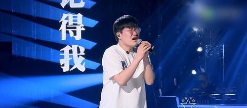 王靖雯|《好声音》第九期加更,女学员素颜参加排练,任媚爽完全认不出来