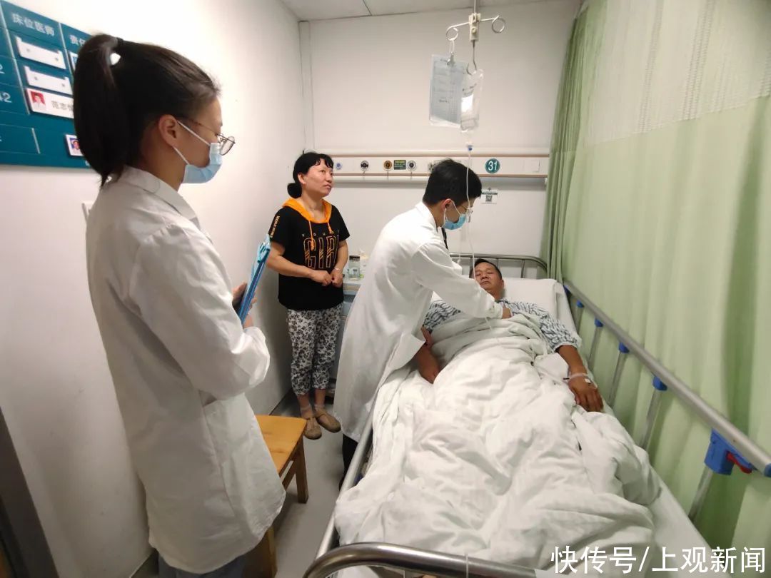 胸痛中心|27分钟！中山青浦分院成功救治一突发心梗后心源性猝死患者，他们是怎么做到的