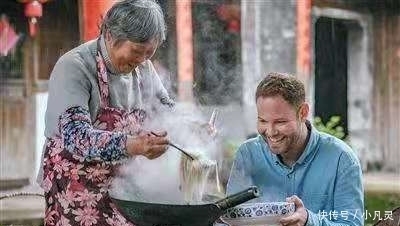 中国|老外放弃“百万年薪”,立志50万吃遍中国?第一站就无法继续了