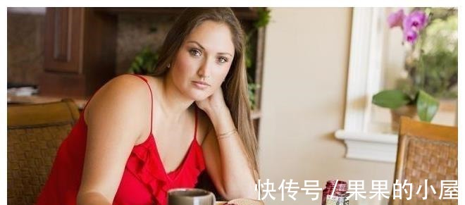 发福|为何女人一到中年就“发福”?做好4点,助你悄悄变成“瘦美人”