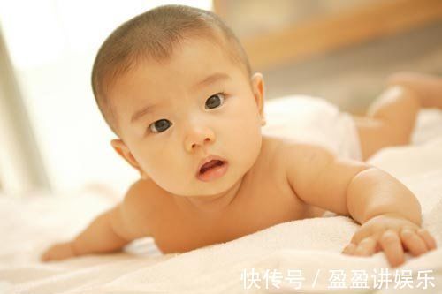 倩倩|已经满两岁的宝宝，这三个技能都掌握了吗？全部做到说明发育达标