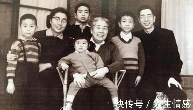 在酒楼上&鲁迅曾经的少年玩伴“闰土”晚年生活凄凉，子女后代今如何？