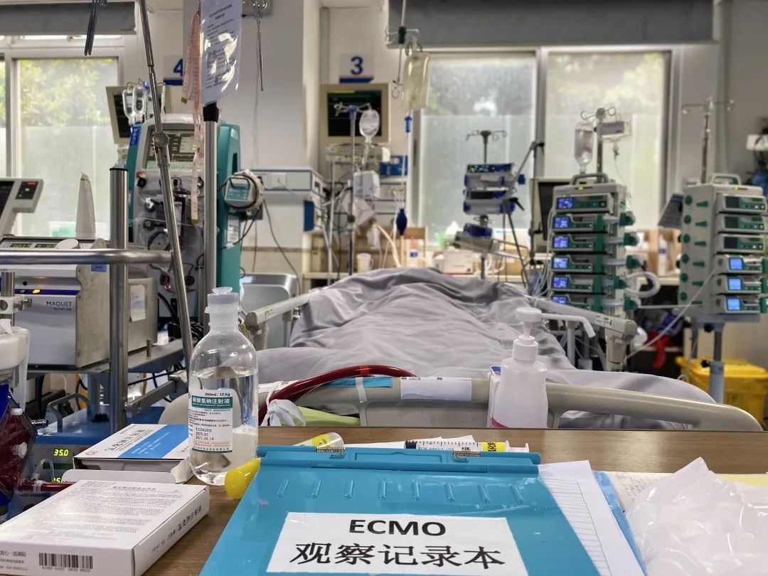 触电者|惊心!男子挪动风扇时,突然大叫一声倒地!