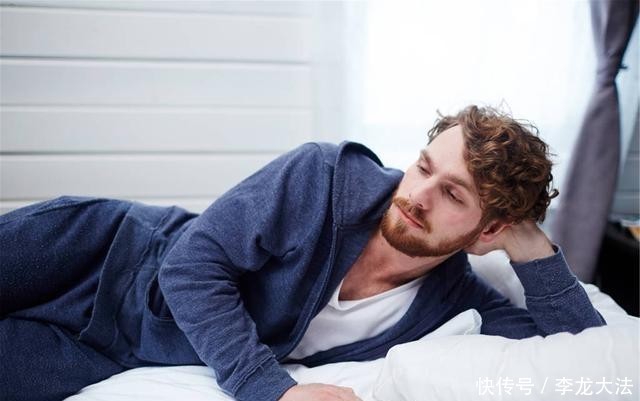 提醒|早起后若发现有这“2大1小”的现象,提醒你该体检了