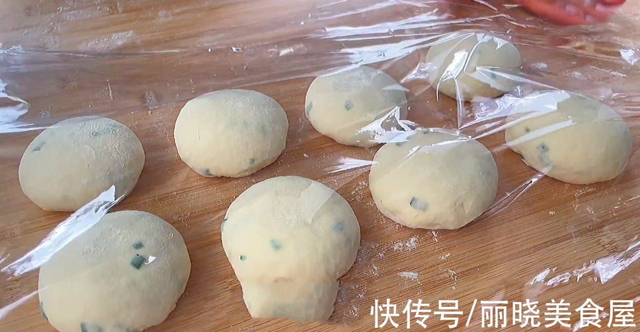 面团|早餐不用买，简单一做2天不起早，比油条包子还香，孩子点名要吃
