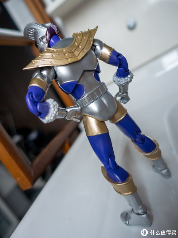 披风|玩物不丧志 篇三十七：抑制不住的王霸之气！国产act奥特之王改造秀