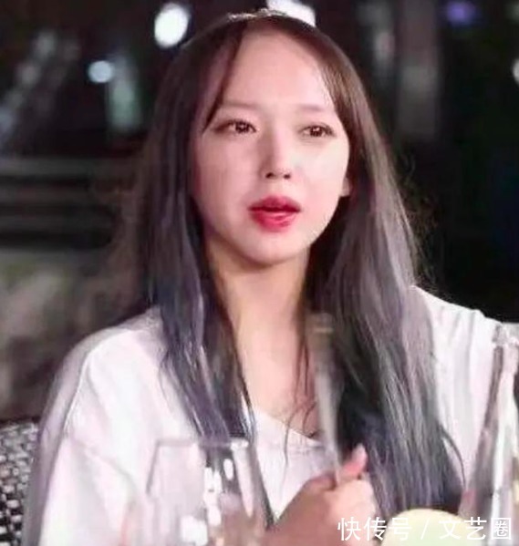 小蛮腰|程潇生图曝光，身材纤细建模脸名不虚传，新发型令人眼前一亮