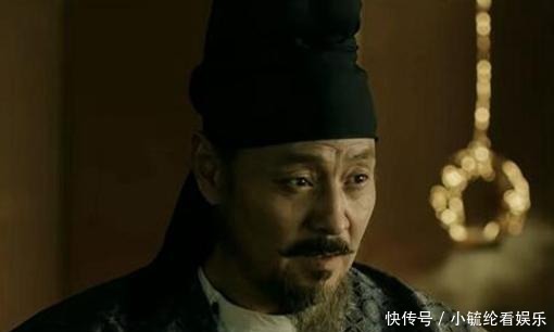 宰相临终嘱托:把我的配饰放在棺材前!儿子照做,果然捡回一条命