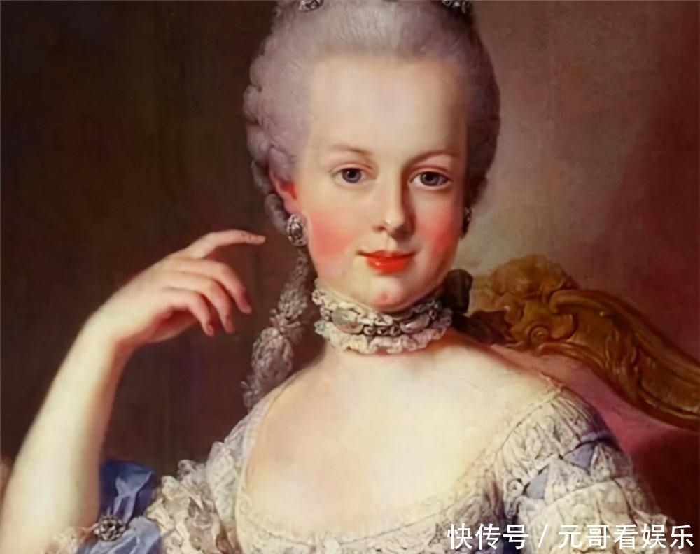 法国人|王后被士兵押上断头台,行刑前优雅地对刽子手说:对不起,请原谅