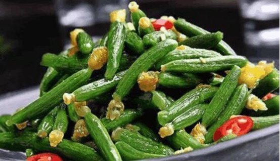 推荐几款特色菜肴,鲜香可口在家就能做,适合家庭聚餐味道棒