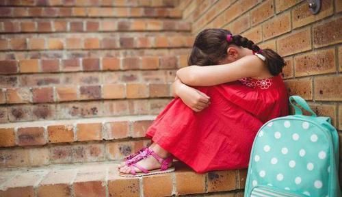 在职场|孩子情商低?和家长的这3个“坏习惯”有很大关系,要早点纠正