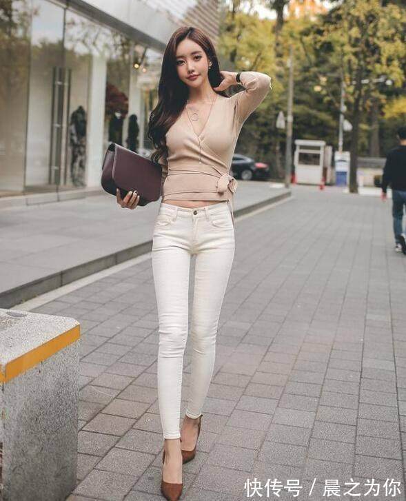 牛仔裤 牛仔裤穿出属于女人的完美气质,让你舒服不紧绷,魅力十足!