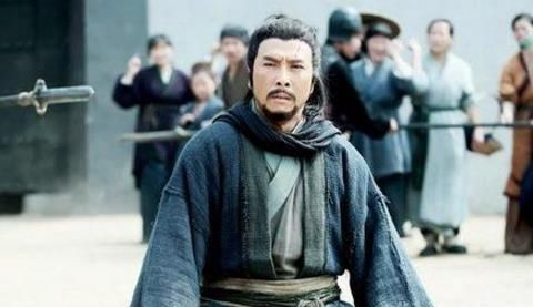 人非圣贤|人非圣贤孰能无过: 关羽一生犯下三大错, 每个错误都是致命的