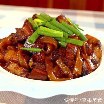 米饭|猪肉炖粉条，东北特色，就米饭绝配