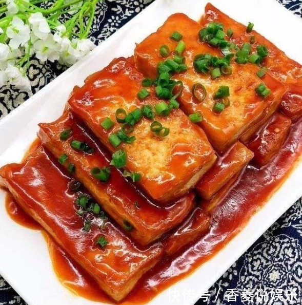 几道豆腐美食的不同做法,营养又滋补,总有一道你没见过的!