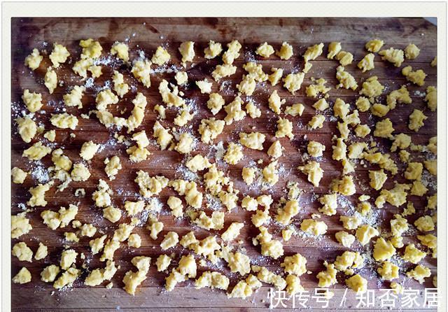 周而复|83岁老奶奶教你制作老酵母，发面效果好，蒸出的馒头松软香甜