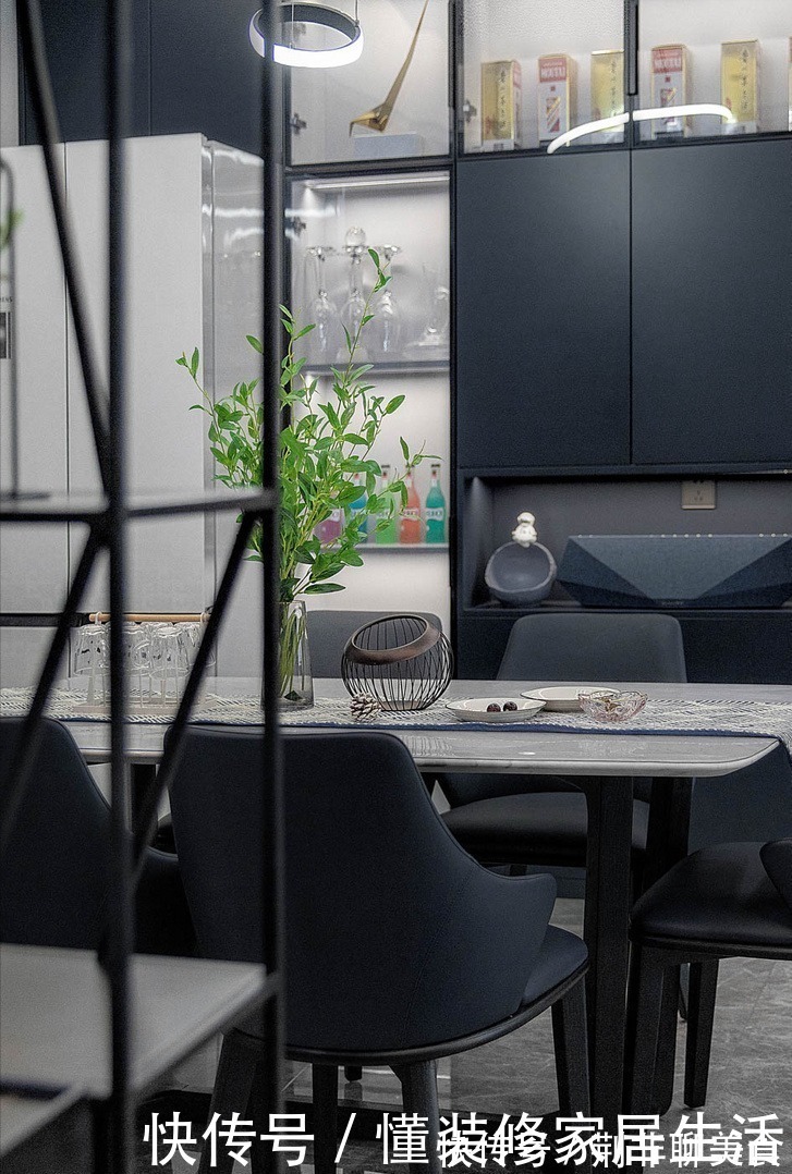 三居室|花15W装修104㎡三居室，现代风格实景，全房满满的高级感