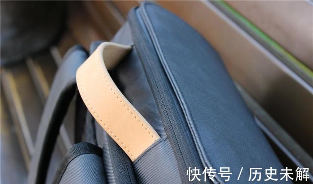 端口 商务and时尚地平线8号零感背包,好看真能搞定一切!