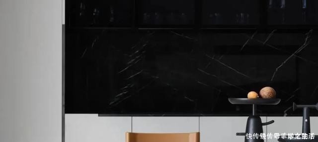 新中式|这才是最美别墅,484㎡新中式之风,里面的庭院水景,太美!