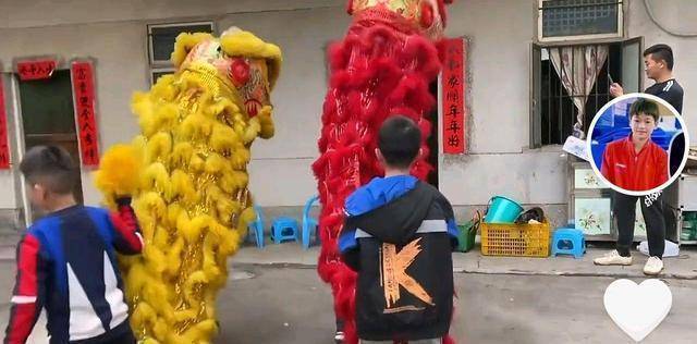 新春|新春佳节幸福美满!全红婵家乡迈合村庆祝,热闹场面引村民围观