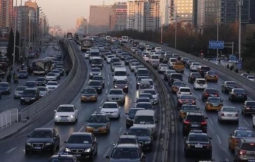 空姐1对1服务,可满足你的任何要求,不过机票价格高达15万