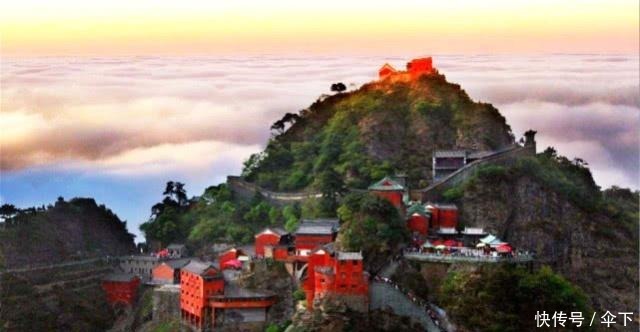 最受外国旅客欢迎的中国名山，历史非常悠久，你知道是哪座吗！