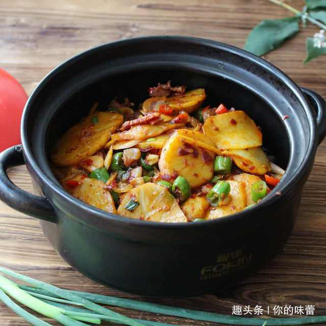 砂锅|干锅土豆片,香辣过瘾,做法简单,好吃到放不下筷子