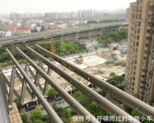 被子|高楼层，阳台小怎么晒被子？现在都流行这样装修，学到了！