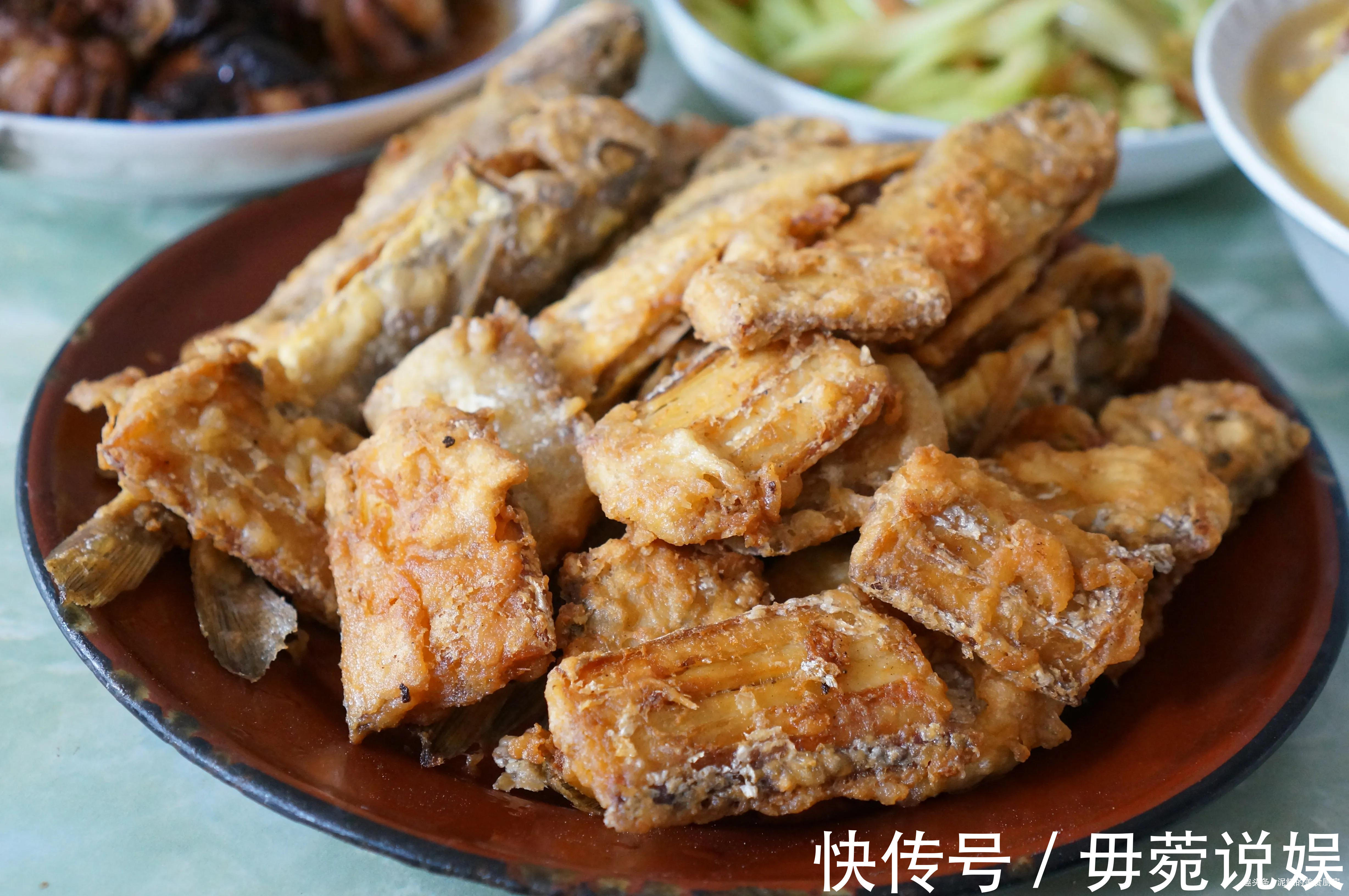 家宴|晒晒妈妈家的家宴，16道菜，荤素搭配太丰盛，网友不胖才怪