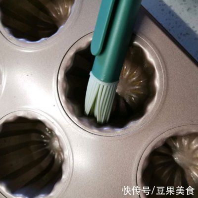 天使|能敲出金属声音的抹茶可露丽Cannelés天使之铃