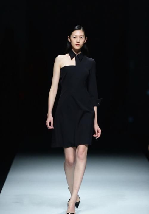 草长莺飞的季节必备穿搭