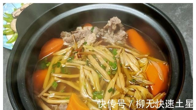 莲子|睡眠不好，记得多吃这6样食物，坚持吃一段时间，有益睡眠精神足！