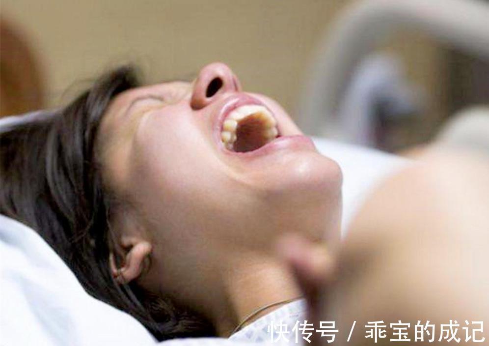 孕妇半夜肚子疼以为是拉肚子,差点生在厕所里,医生得知后紧张了