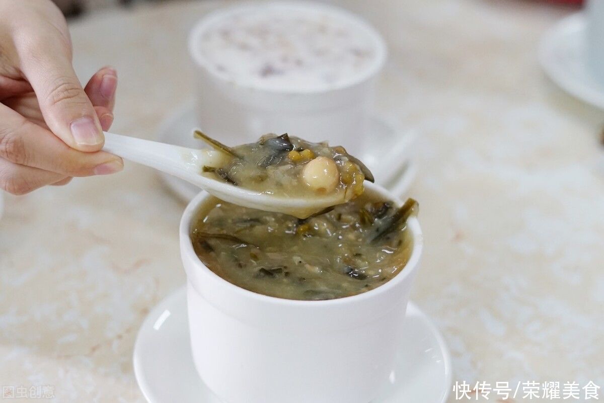 香菜|小满期间，这5道汤是时候喝了，可以每天换着喝，顺利安康过夏天