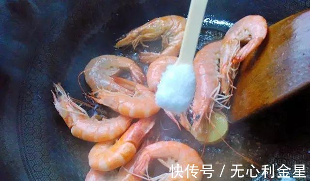 奶奶|油焖虾，奶奶的拿手好菜，儿时最美好的回忆，奥运冠军也爱吃！
