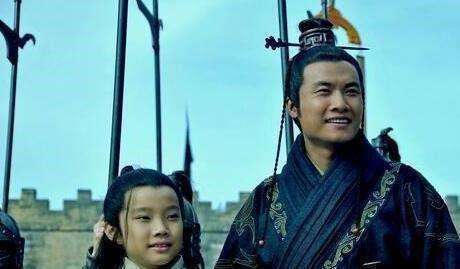 齐国!孔子问一7岁小孩:天上有多少颗星星?小孩回答后,孔子行礼拜师