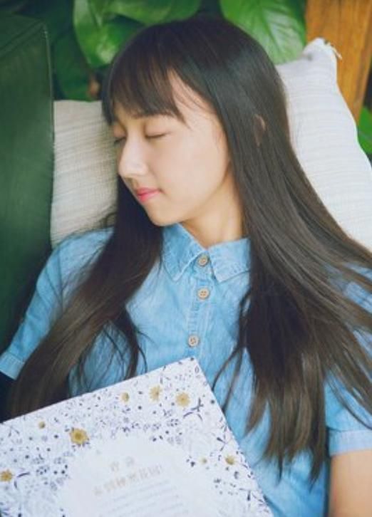 青春期的女生总是感觉脸上油油的,坚持这三个习惯,从此做小仙女