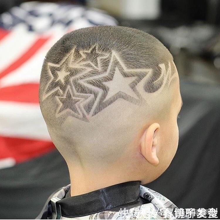 头顶 别再迷信正月不剪发了,小男孩发型这样剪16款,越剪越帅气