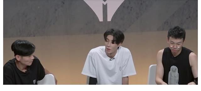 《披荆斩棘的哥哥》部落练习氛围区别明显,选手观众缘出现变化