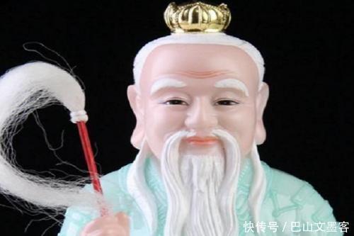 青狮#神仙坐骑见到主人，大都服帖，青牛精为何敢向太上老君扔金刚琢？