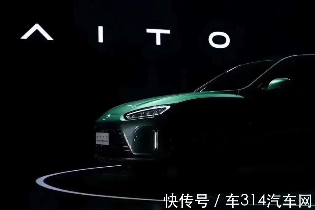 赛力斯“换壳”？余承东站台，扒一扒你不知道的AITO 问界M5！