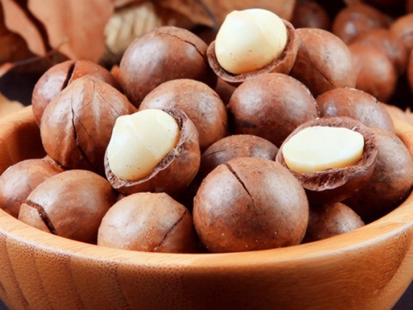 食物|女性不想子宫脏脏的，常吃4种食物，排出污血，皮肤细嫩光滑！