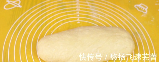 鸡蛋手擀面怎么做教你一招，面条爽滑筋道，吃着真过瘾！