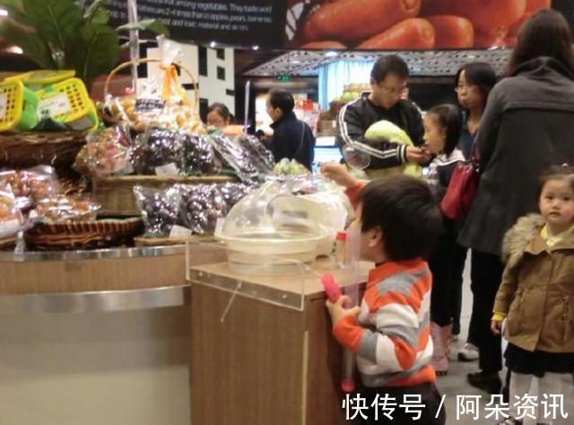 家长|孩子若有这几种“节俭”行为，将来容易没出息，家长别盲目得意